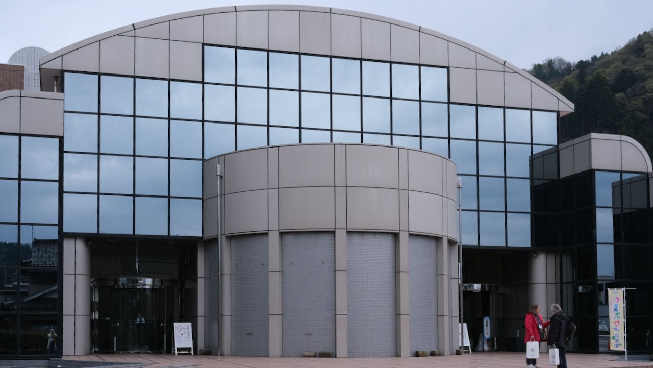 Blogpost cover image